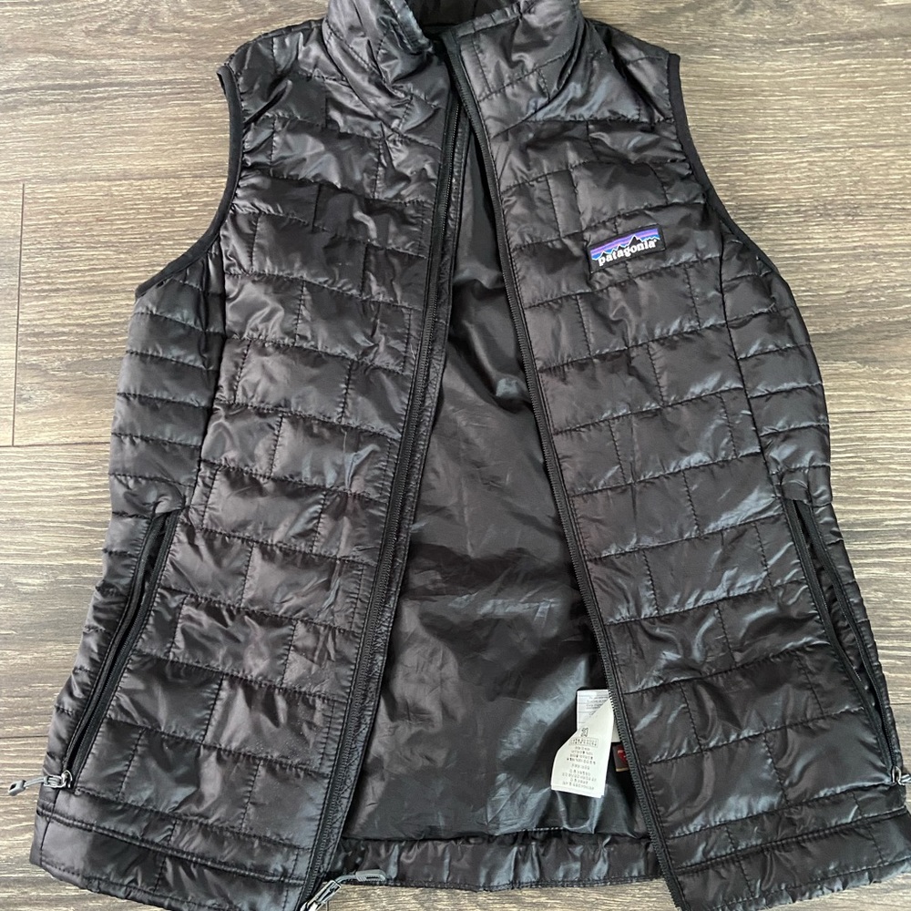XS  Patagonia vest black